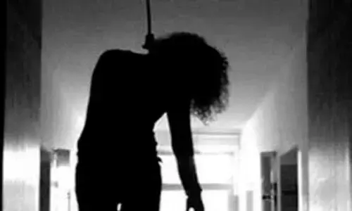 Atlas Cycles owner wife commits suicide in New Delhi