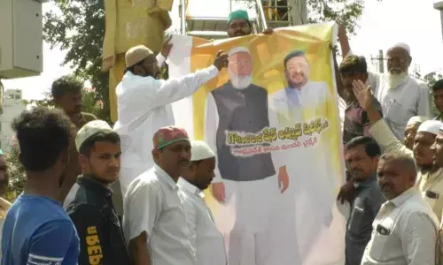 Tirupati: TDP leaders laud bold step of Council Chairman