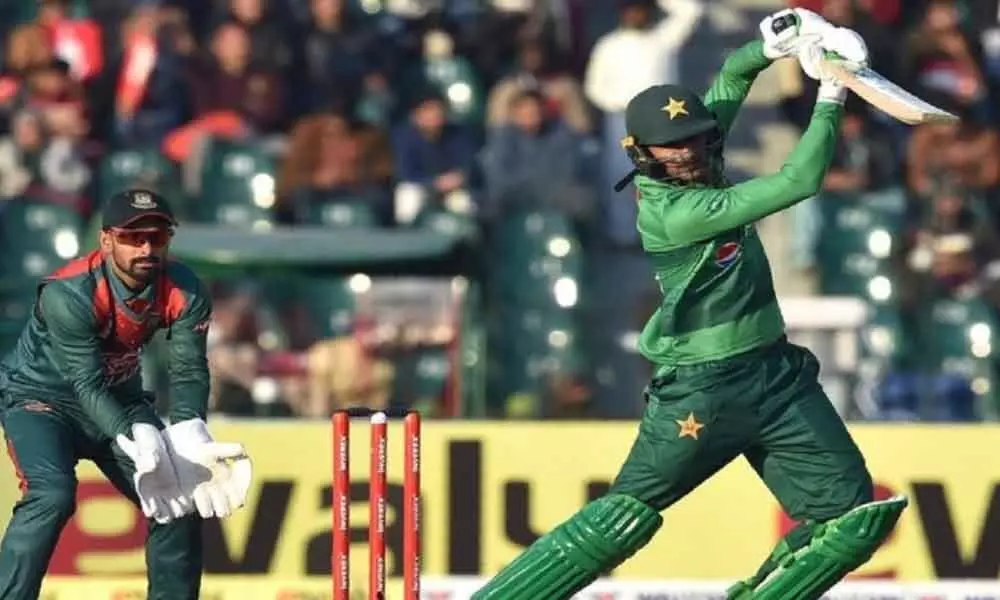 Pakistan beat Bangladesh by 5 wickets in 1st T20