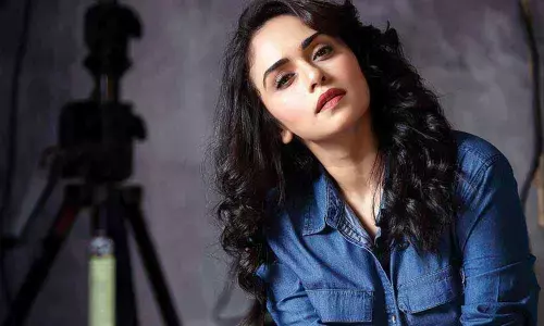 Amruta Khanvilkar in new look