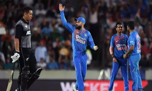 2nd T20I: Indian bowlers restrict New Zealand to lowly 132/5