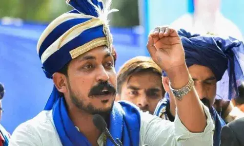 Dictatorship is in peaks in Telangana: Bhim Army chief