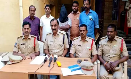 One held for selling banned Gutkha products in Nellore district