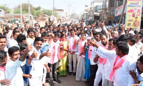 Mahbubnagar: Amid high drama, TRS grabs 17 of the 20 municipalities in Palamuru