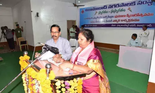 Nizamabad: Neetu Kiran elected as Nizamabad Municipal Corporation Mayor