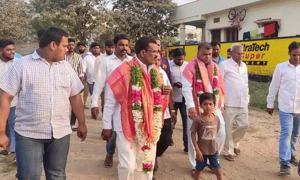 Municipal chairman Koukuntla Chandra Reddy takes up padayatra in Naagaram
