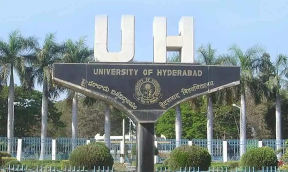 IOCD Director meets with students at University of Hyderabad