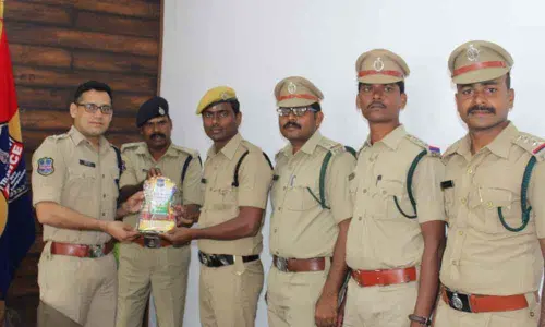 Kothagudem: SP Sunil Dutt presents Best Turnout Awards to staff