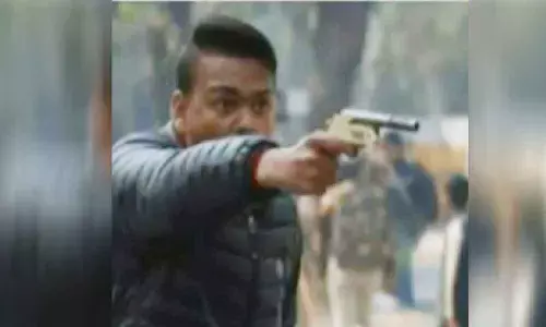 Delhi: Man opens fire at protesters in Jamia, student injured