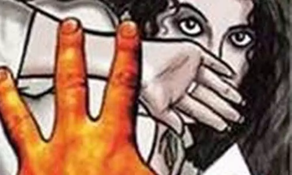 Woman alleges sexual harassment by police inspector