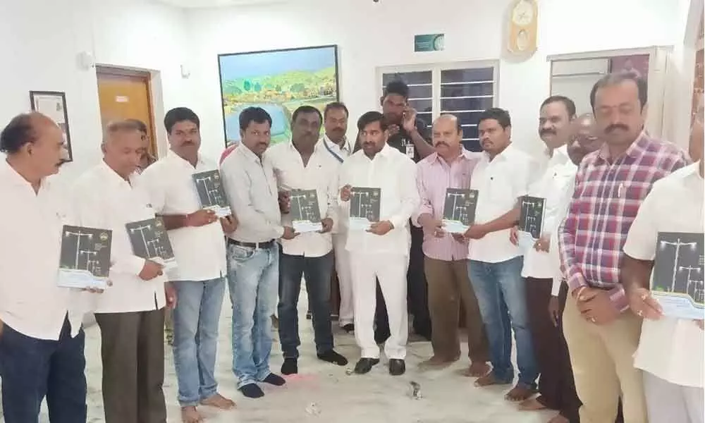Minister G Jagadishwar Reddy released 2020 diary, calendar released in Ramanthapur