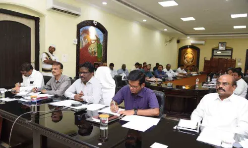 Distribute house sites by Ugadi: Guntur District Collector I Samuel Anand Kumar