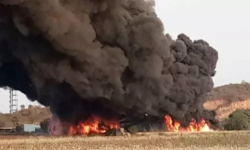 Jangaon: Fire in chemical factory; 25 students fall sick