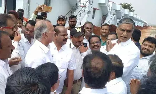 Expedite pending works: Harish Rao