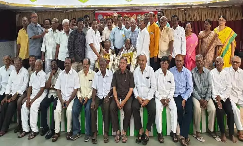 Rajamahendravaram: Luthern School alumni meet after 50 years