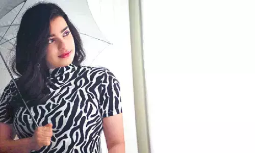 Internet sensation gaining popularity thru silvery voice