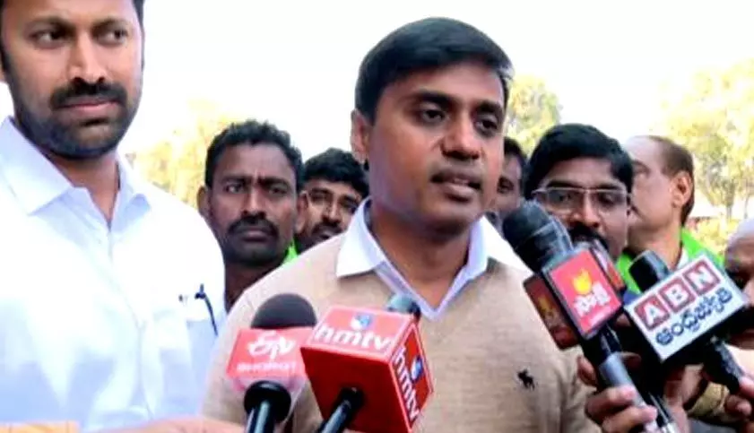 YSRCP MPs met Union Minister Piyush Goyal on Onion shortage at Krishnapuram