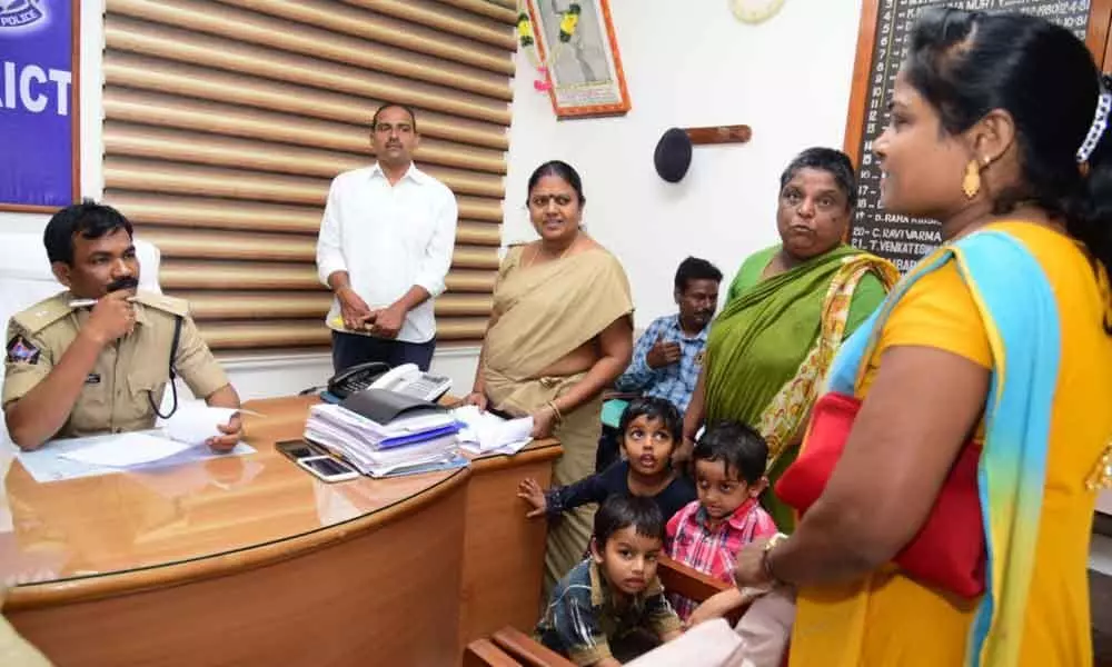 Vijayawada: Redress Spandana grievances fast, police officers told
