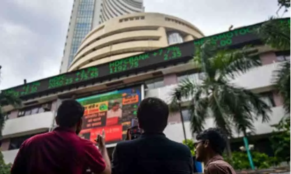 Markets recover on manufacturing sector data