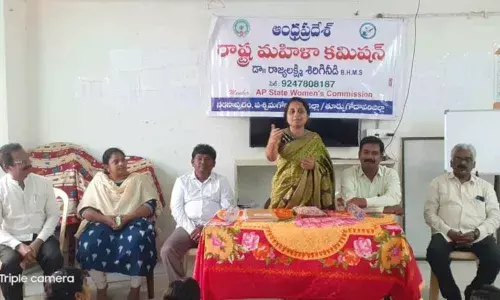 Eluru: Mahila Commission member  Dr. S Rajyalakshmi visits hostels