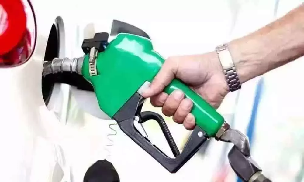 Today petrol, diesel price remains stable in Hyderabad, other metro cities on February 4