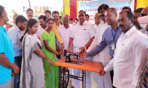 Utilise schemes introduced by KVK: MLA Satish Kumar