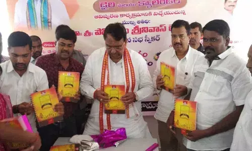 Media should work impartially: Speaker Pocharam