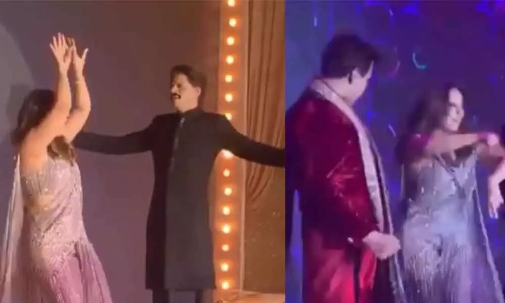 Viral Dance Videos of Bollywood Kapoor Sisters, and a couple Shah Rukh-Gauri Dancing at Armaan-Anissas Wedding Reception