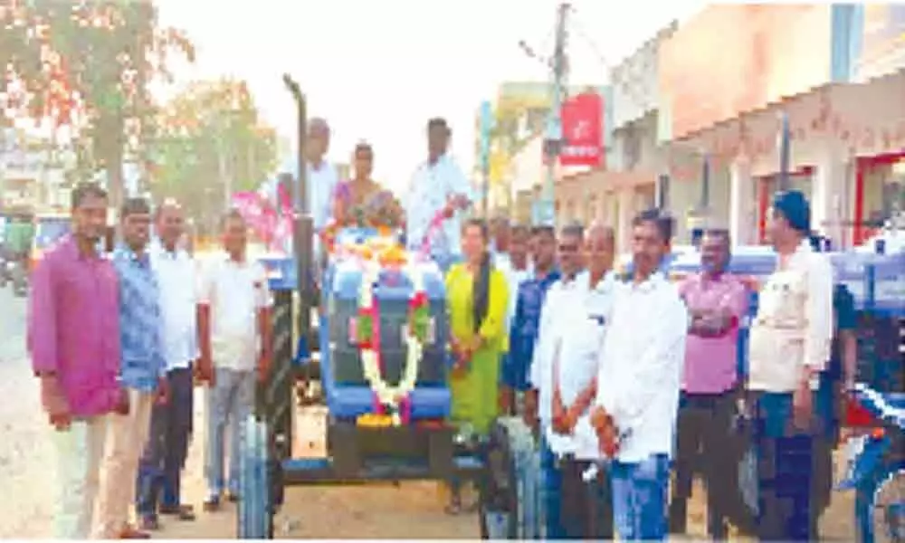 Mahbubnagar: New tractor handed over to Khanapur panchayat
