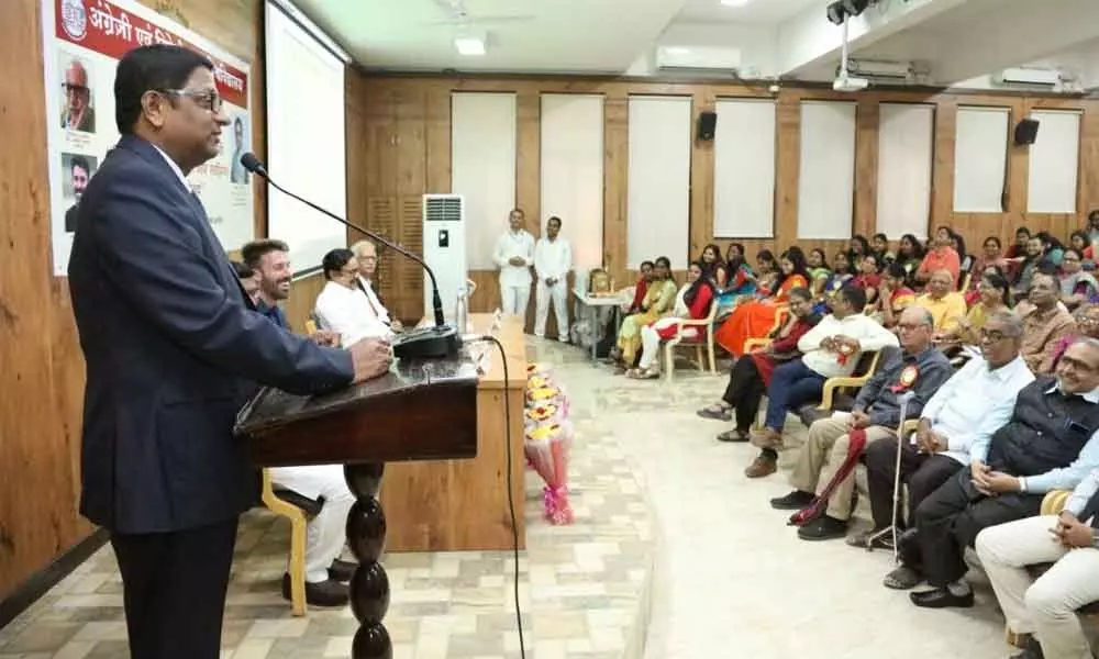 Hyderabad: Hindi, The connecting tissue of country: EFLU Vice-Chancellor