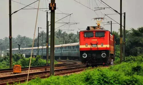 SCR to run private trains in 11 routes while Tejas in 3 routes in two Telugu States