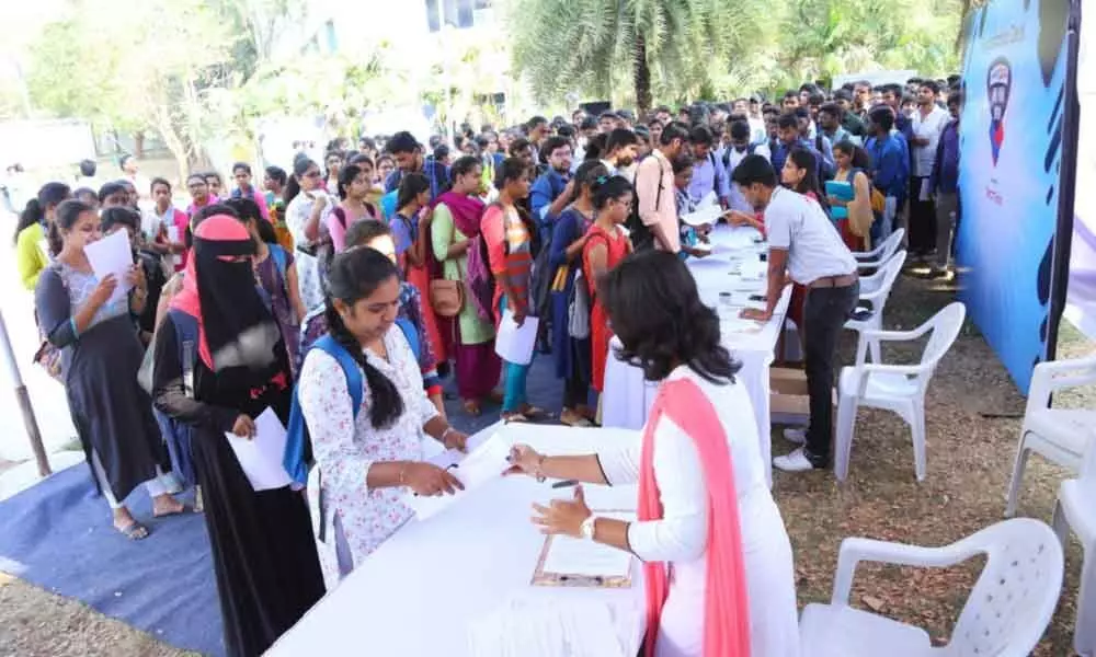 Job Fair sees 7,500 registrations all across Telangana, Andhra Pradesh
