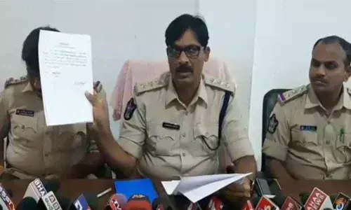 Diwakar Travels employees arrested in a forgery case