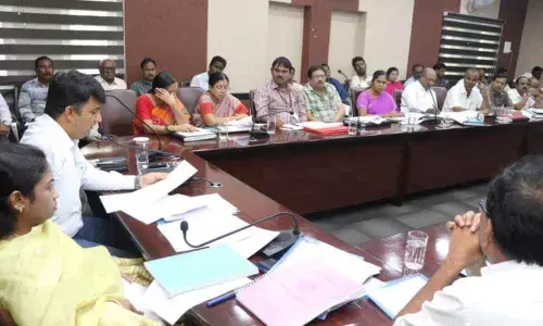 Tirupati: Civic chief advises political party leaders to Check voters list