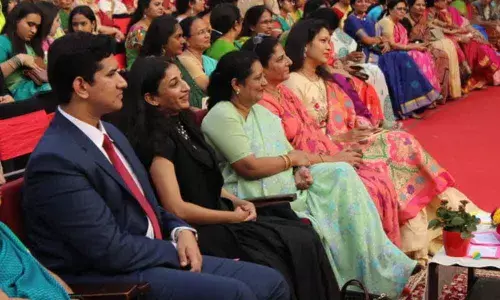 An array of activities mark farewell of Nasr School girls