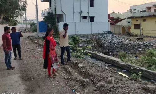 Councillor Sri Latha assures basic amenities in Tandur