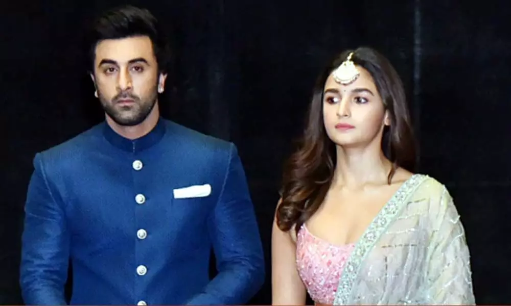 Alia And Ranbir To Tie A Knot In December???
