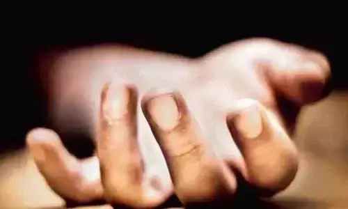 Kurnool: Dejected over love failure minor girl attempts suicide