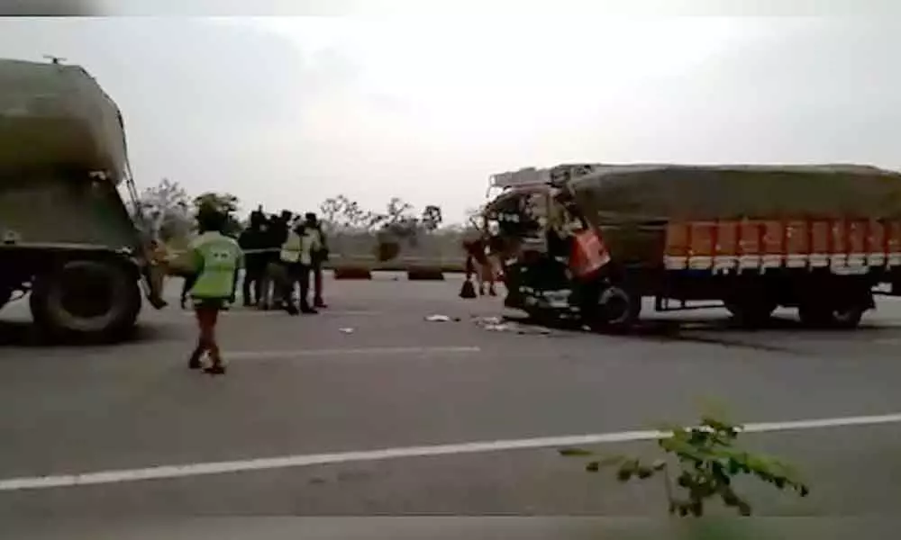 Hyderabad: DCM van rams into lorry on ORR, driver killed