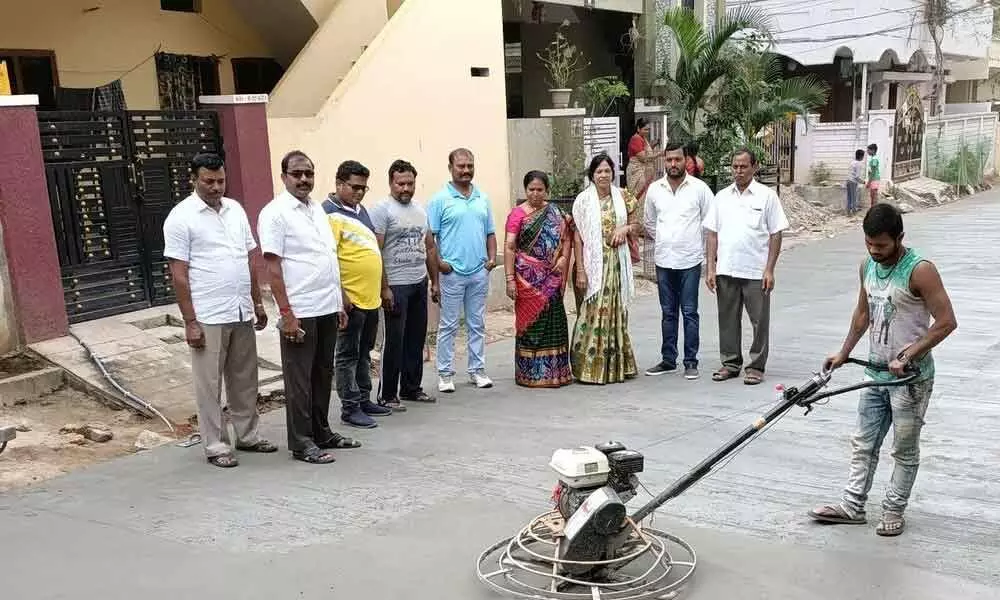 Hyderabad: Corporator M Lakshmi Bai inspects CC road works in Vivekanandanagar