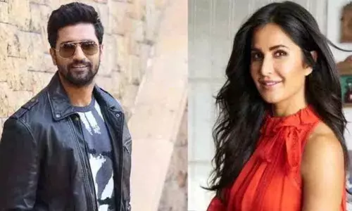 Vicky denies dating Katrina