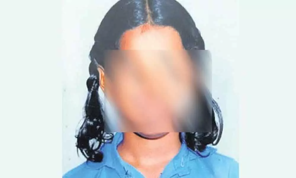 10-year-old girl accidental died while playing in Guntur district