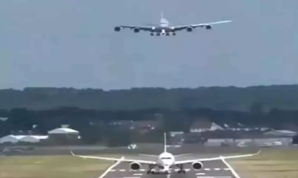 Viral Video: Watch two Planes Landing and Taking off Simultaneously on the Same Runway
