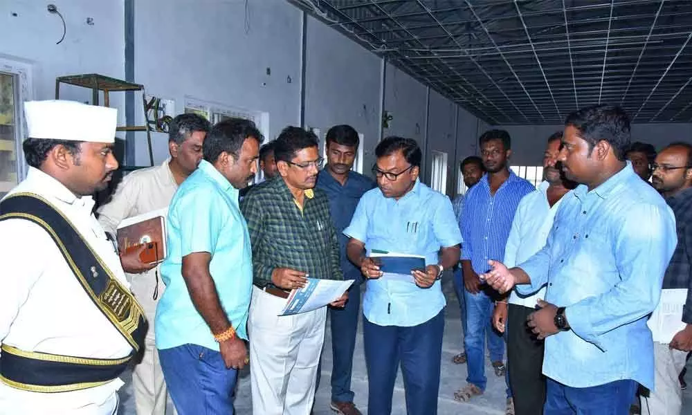 Ongole: Beautify Spandana building, Collector tells officials