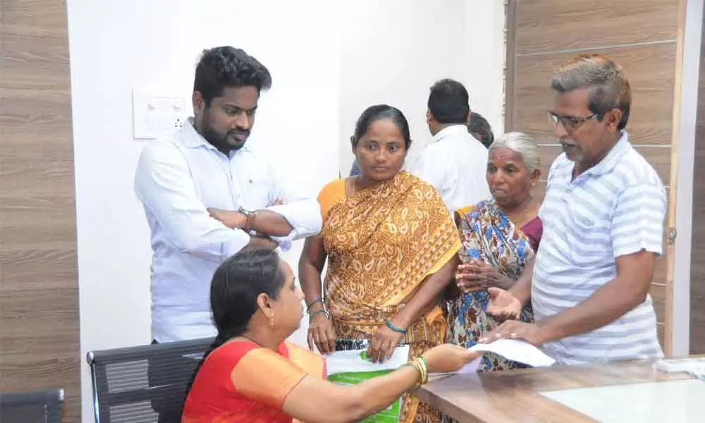 Many apply for ration cards, pensions in Rajamahendravaram