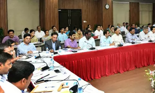 Hyderabad: Government to set goals for Collectors today