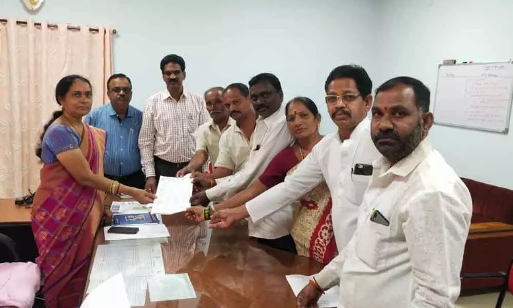 Hyderabad: Ram Nagar residents submit memorandum to DC in Kapra