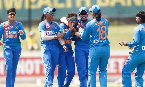 Indian eye crown in summit clash against Australia