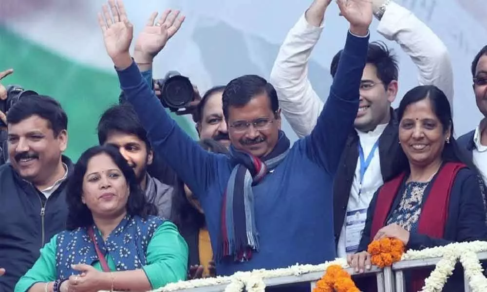 Kejriwal to be sworn in Delhi CM on Feb 16 Likely to retain all his Cabinet ministers