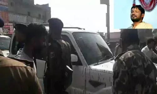 Kanhaiya Kumars Convoy Attacked In Bihars Gaya